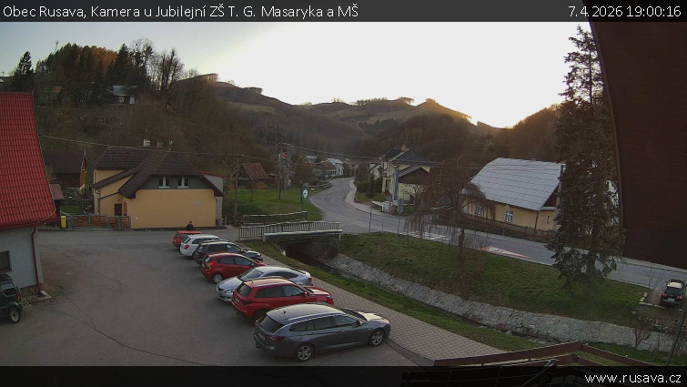 Obec Rusava - Kamera u Jubilejní ZŠ T. G. Masaryka a MŠ - 7.4.2026 v 19:00