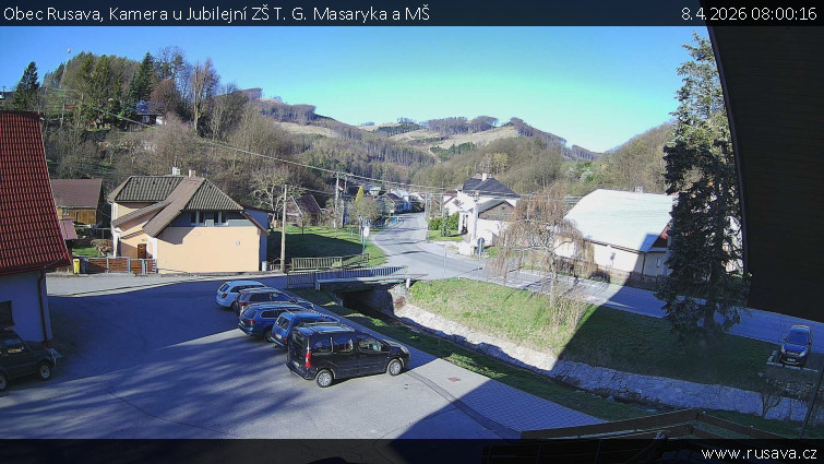 Obec Rusava - Kamera u Jubilejní ZŠ T. G. Masaryka a MŠ - 8.4.2026 v 08:00