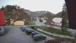 Kamera u Jubilejní ZŠ T. G. Masaryka a MŠ