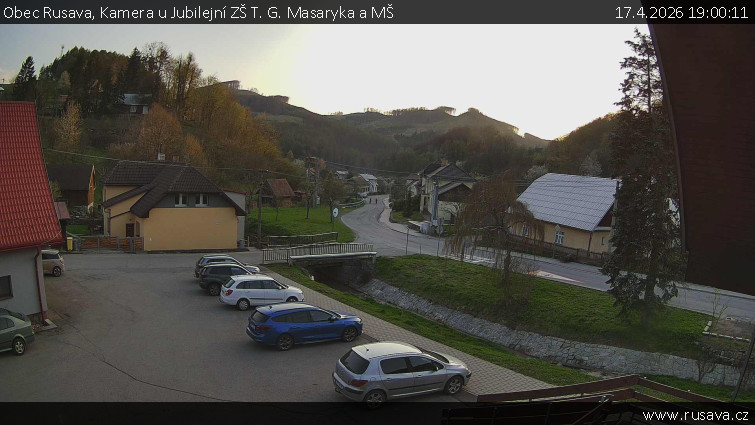 Obec Rusava - Kamera u Jubilejní ZŠ T. G. Masaryka a MŠ - 17.4.2026 v 19:00