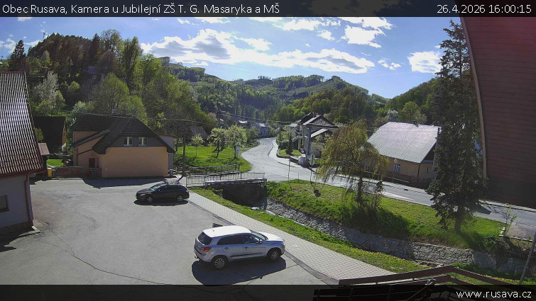 Obec Rusava - Kamera u Jubilejní ZŠ T. G. Masaryka a MŠ - 26.4.2026 v 16:00