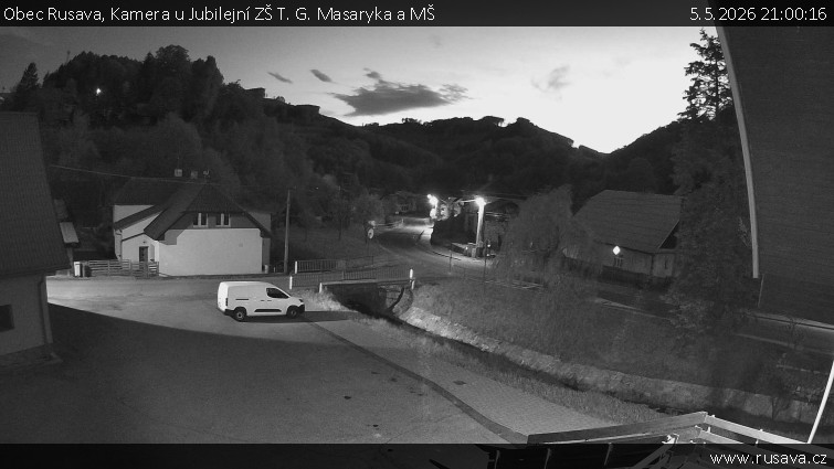 Obec Rusava - Kamera u Jubilejní ZŠ T. G. Masaryka a MŠ - 5.5.2026 v 21:00