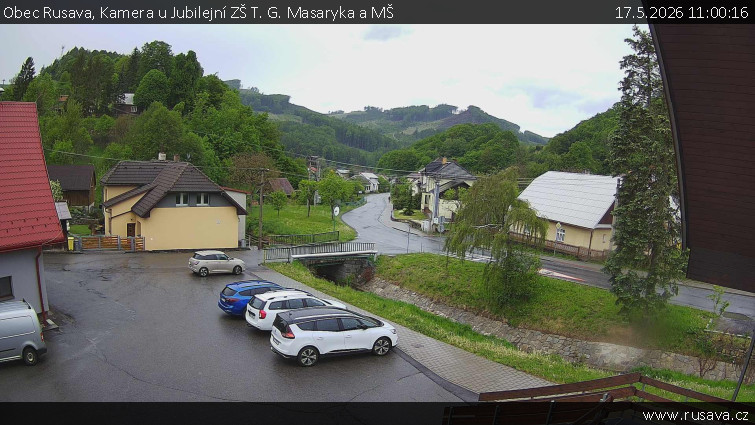 Obec Rusava - Kamera u Jubilejní ZŠ T. G. Masaryka a MŠ - 17.5.2026 v 11:00