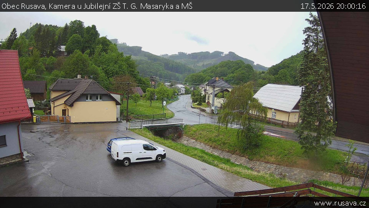 Obec Rusava - Kamera u Jubilejní ZŠ T. G. Masaryka a MŠ - 17.5.2026 v 20:00