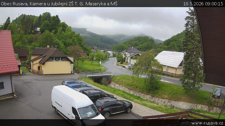 Obec Rusava - Kamera u Jubilejní ZŠ T. G. Masaryka a MŠ - 18.5.2026 v 09:00