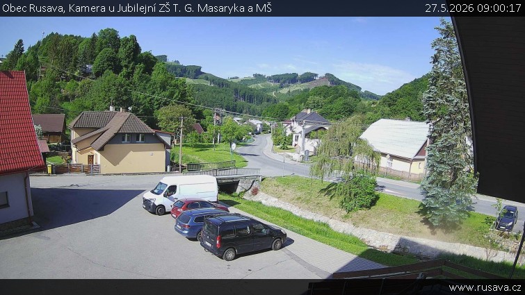 Obec Rusava - Kamera u Jubilejní ZŠ T. G. Masaryka a MŠ - 27.5.2026 v 09:00