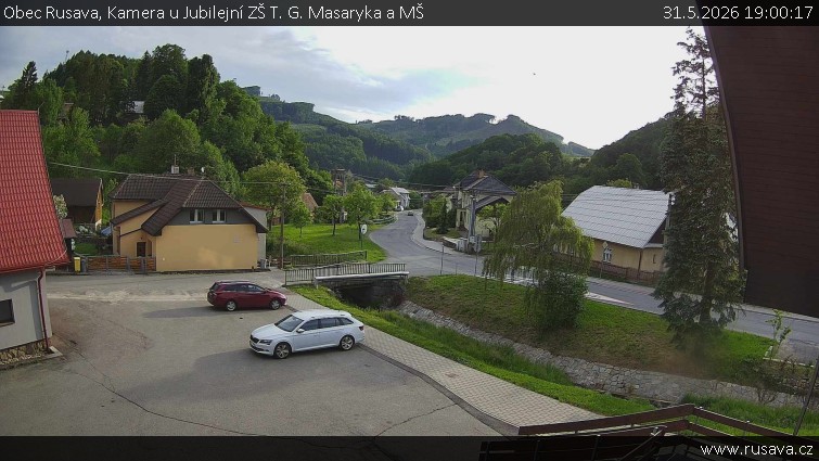 Obec Rusava - Kamera u Jubilejní ZŠ T. G. Masaryka a MŠ - 31.5.2026 v 19:00
