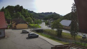 Obec Rusava - Kamera u Jubilejní ZŠ T. G. Masaryka a MŠ - 4.6.2026 v 17:00