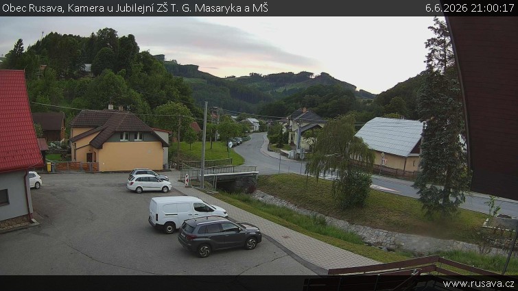 Obec Rusava - Kamera u Jubilejní ZŠ T. G. Masaryka a MŠ - 6.6.2026 v 21:00