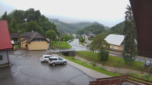 Obec Rusava - Kamera u Jubilejní ZŠ T. G. Masaryka a MŠ - 13.6.2026 v 05:00