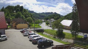Obec Rusava - Kamera u Jubilejní ZŠ T. G. Masaryka a MŠ - 13.6.2026 v 15:00