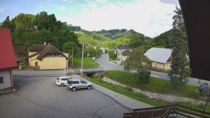 Obec Rusava - Kamera u Jubilejní ZŠ T. G. Masaryka a MŠ - 14.6.2026 v 07:00