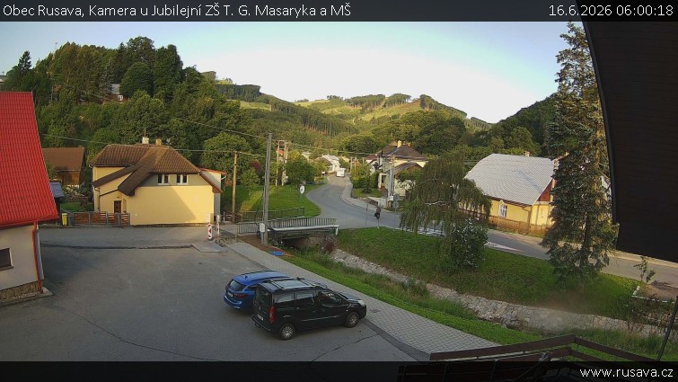 Obec Rusava - Kamera u Jubilejní ZŠ T. G. Masaryka a MŠ - 16.6.2026 v 06:00