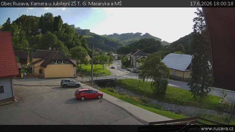 Obec Rusava - Kamera u Jubilejní ZŠ T. G. Masaryka a MŠ - 17.6.2026 v 18:00