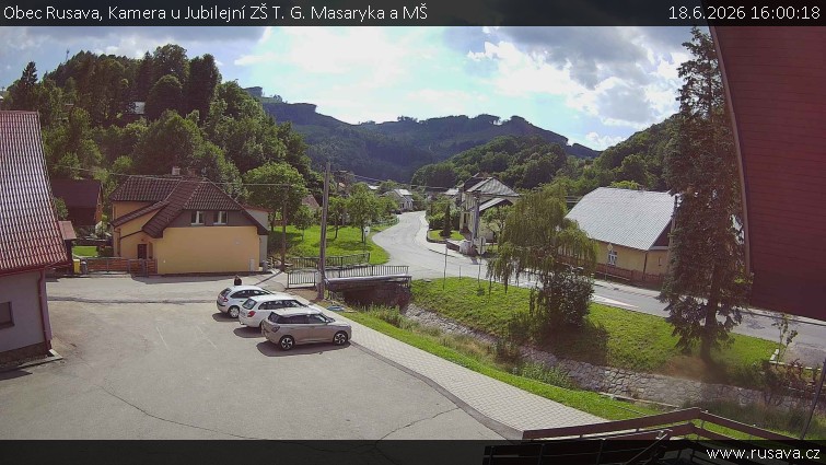 Obec Rusava - Kamera u Jubilejní ZŠ T. G. Masaryka a MŠ - 18.6.2026 v 16:00