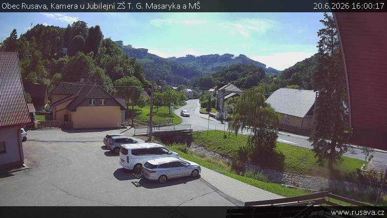 Obec Rusava - Kamera u Jubilejní ZŠ T. G. Masaryka a MŠ - 20.6.2026 v 16:00