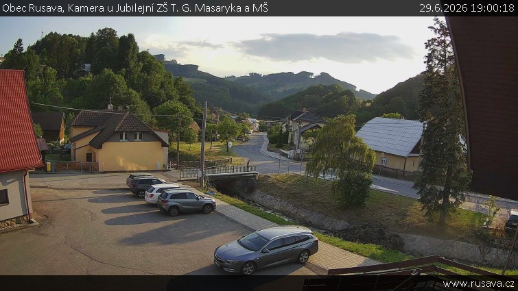 Obec Rusava - Kamera u Jubilejní ZŠ T. G. Masaryka a MŠ - 29.6.2026 v 19:00