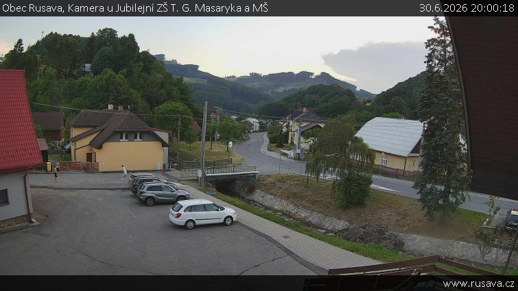 Obec Rusava - Kamera u Jubilejní ZŠ T. G. Masaryka a MŠ - 30.6.2026 v 20:00