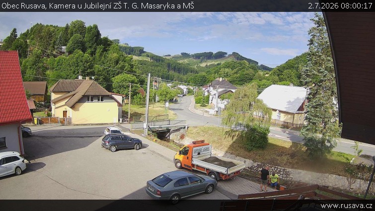 Obec Rusava - Kamera u Jubilejní ZŠ T. G. Masaryka a MŠ - 2.7.2026 v 08:00
