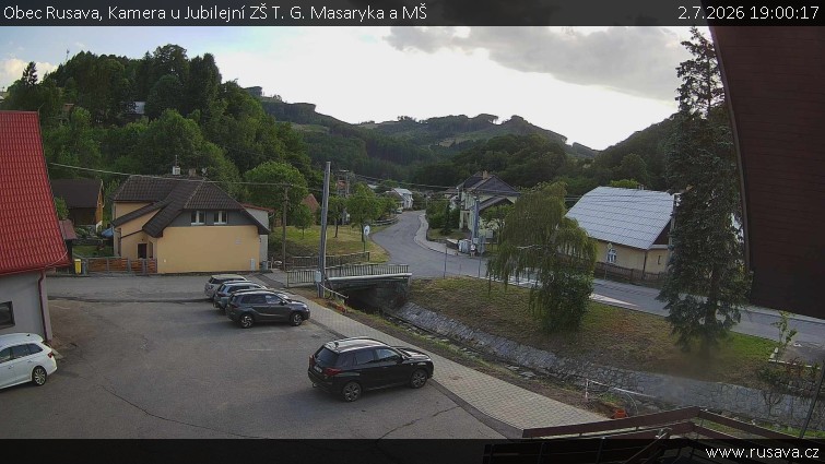 Obec Rusava - Kamera u Jubilejní ZŠ T. G. Masaryka a MŠ - 2.7.2026 v 19:00