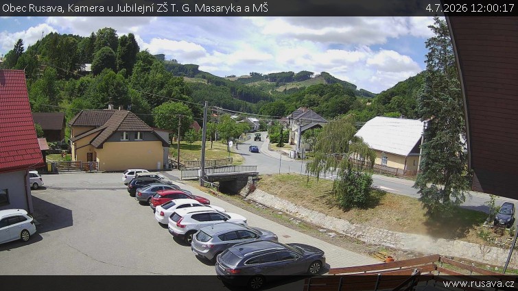 Obec Rusava - Kamera u Jubilejní ZŠ T. G. Masaryka a MŠ - 4.7.2026 v 12:00