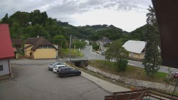 Kamera u Jubilejní ZŠ T. G. Masaryka a MŠ