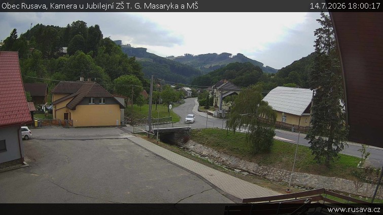 Obec Rusava - Kamera u Jubilejní ZŠ T. G. Masaryka a MŠ - 14.7.2026 v 18:00