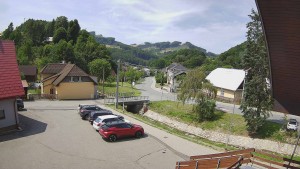 Obec Rusava - Kamera u Jubilejní ZŠ T. G. Masaryka a MŠ - 1.8.2026 v 12:00 Obec Rusava - Kamera u Jubilejní ZŠ T. G. Masaryka a MŠ - 1.8.2026 v 12:00