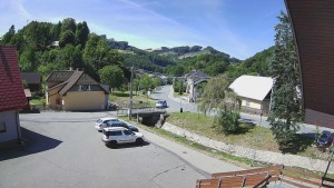 Obec Rusava - Kamera u Jubilejní ZŠ T. G. Masaryka a MŠ - 24.8.2026 v 12:00