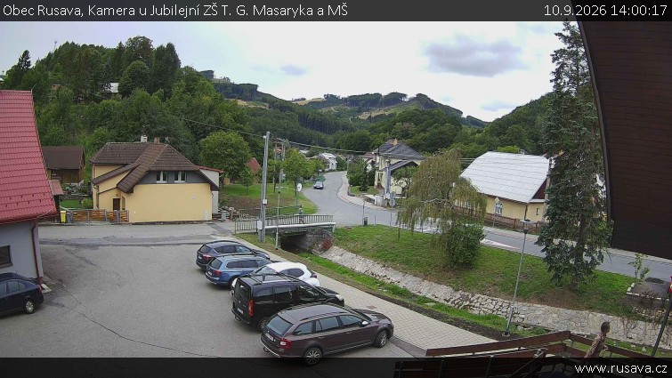 Obec Rusava - Kamera u Jubilejní ZŠ T. G. Masaryka a MŠ - 10.9.2026 v 14:00