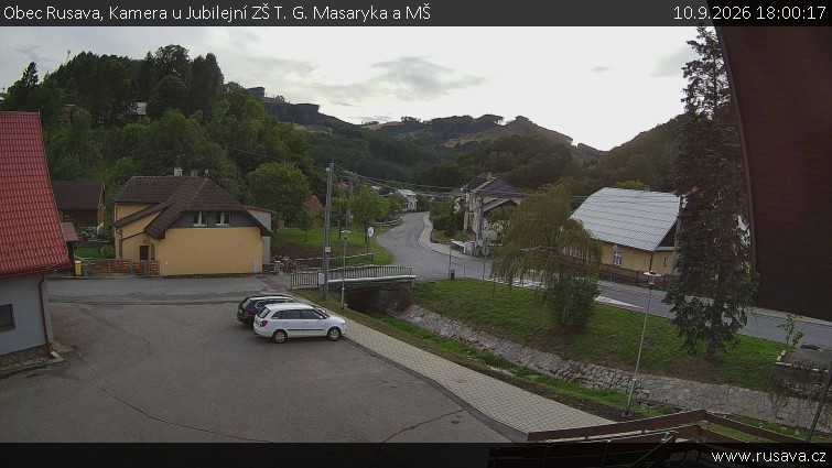 Obec Rusava - Kamera u Jubilejní ZŠ T. G. Masaryka a MŠ - 10.9.2026 v 18:00
