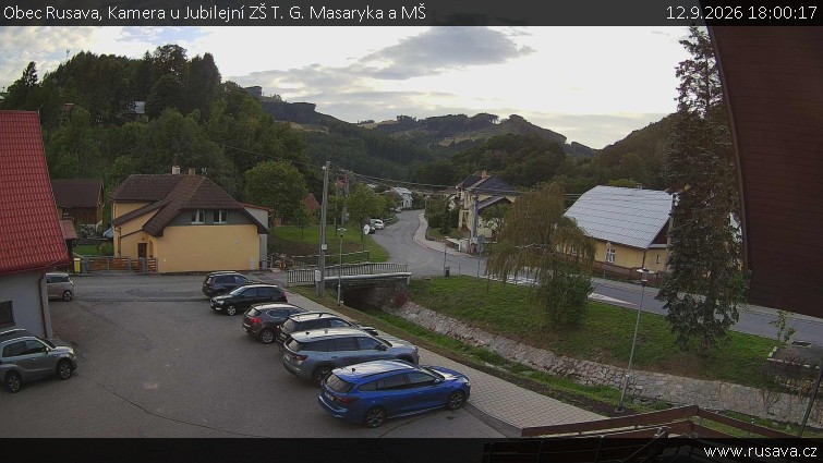 Obec Rusava - Kamera u Jubilejní ZŠ T. G. Masaryka a MŠ - 12.9.2026 v 18:00