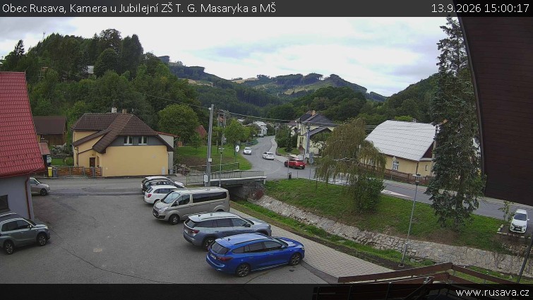 Obec Rusava - Kamera u Jubilejní ZŠ T. G. Masaryka a MŠ - 13.9.2026 v 15:00