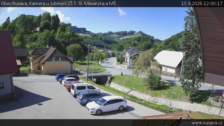 Obec Rusava - Kamera u Jubilejní ZŠ T. G. Masaryka a MŠ - 15.9.2026 v 12:00