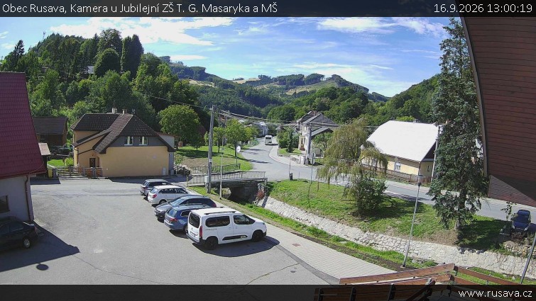Obec Rusava - Kamera u Jubilejní ZŠ T. G. Masaryka a MŠ - 16.9.2026 v 13:00