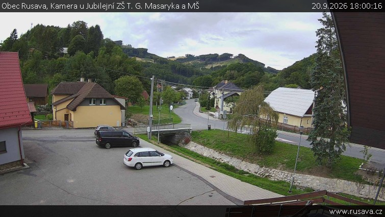 Obec Rusava - Kamera u Jubilejní ZŠ T. G. Masaryka a MŠ - 20.9.2026 v 18:00