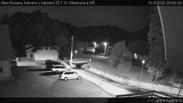 Obec Rusava - Kamera u Jubilejní ZŠ T. G. Masaryka a MŠ - 20.9.2026 v 20:00