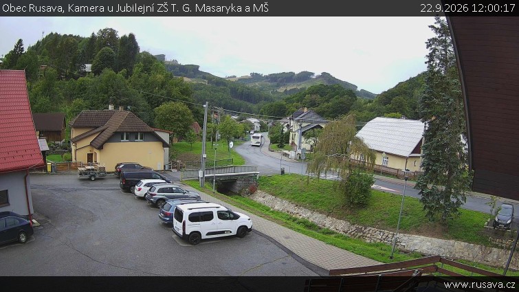 Obec Rusava - Kamera u Jubilejní ZŠ T. G. Masaryka a MŠ - 22.9.2026 v 12:00