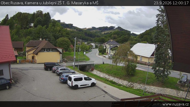 Obec Rusava - Kamera u Jubilejní ZŠ T. G. Masaryka a MŠ - 23.9.2026 v 12:00