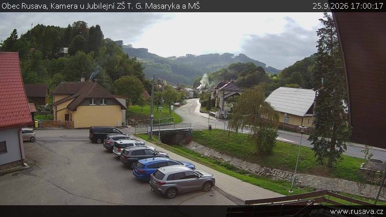 Obec Rusava - Kamera u Jubilejní ZŠ T. G. Masaryka a MŠ - 25.9.2026 v 17:00