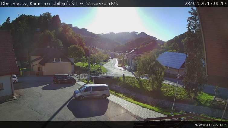Obec Rusava - Kamera u Jubilejní ZŠ T. G. Masaryka a MŠ - 28.9.2026 v 17:00