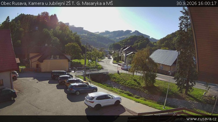 Obec Rusava - Kamera u Jubilejní ZŠ T. G. Masaryka a MŠ - 30.9.2026 v 16:00
