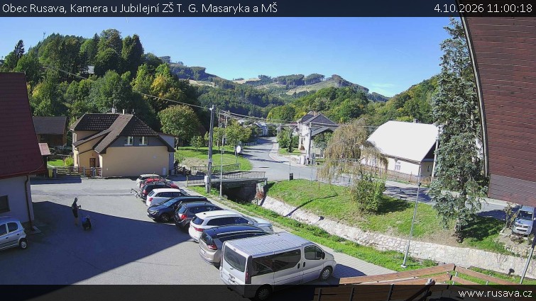 Obec Rusava - Kamera u Jubilejní ZŠ T. G. Masaryka a MŠ - 4.10.2026 v 11:00