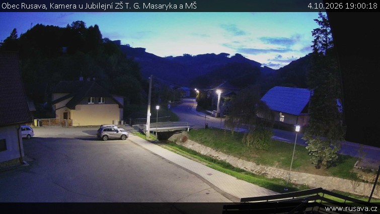 Obec Rusava - Kamera u Jubilejní ZŠ T. G. Masaryka a MŠ - 4.10.2026 v 19:00