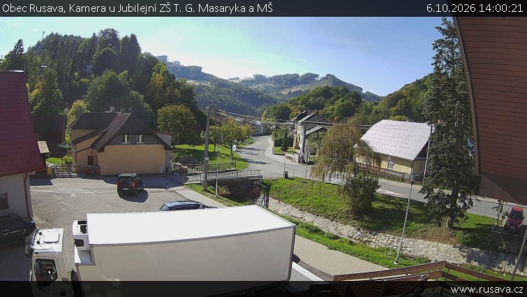 Obec Rusava - Kamera u Jubilejní ZŠ T. G. Masaryka a MŠ - 6.10.2026 v 14:00