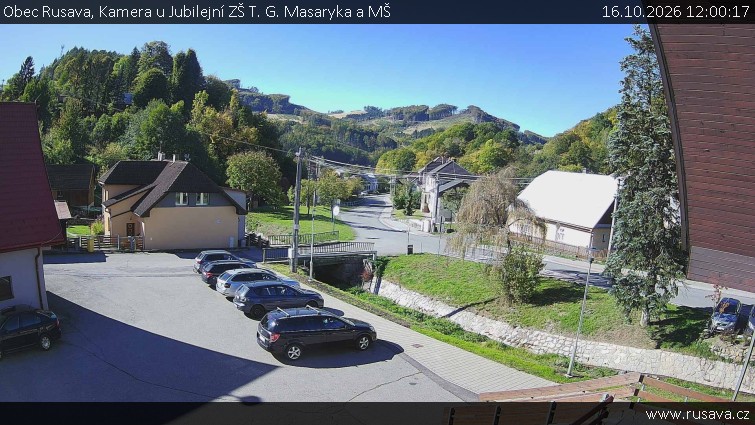 Obec Rusava - Kamera u Jubilejní ZŠ T. G. Masaryka a MŠ - 16.10.2026 v 12:00