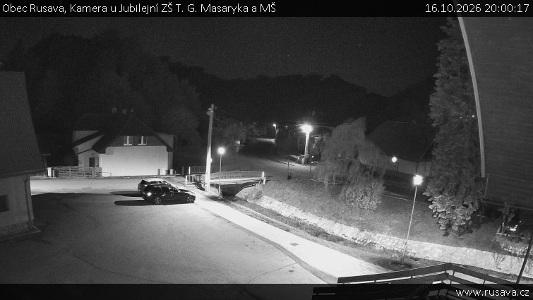 Obec Rusava - Kamera u Jubilejní ZŠ T. G. Masaryka a MŠ - 16.10.2026 v 20:00