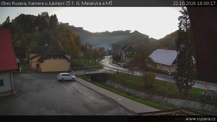 Obec Rusava - Kamera u Jubilejní ZŠ T. G. Masaryka a MŠ - 22.10.2026 v 18:00