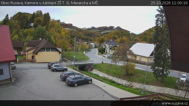 Obec Rusava - Kamera u Jubilejní ZŠ T. G. Masaryka a MŠ - 25.10.2026 v 11:00