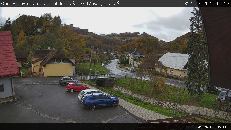 Obec Rusava - Kamera u Jubilejní ZŠ T. G. Masaryka a MŠ - 31.10.2026 v 11:00
